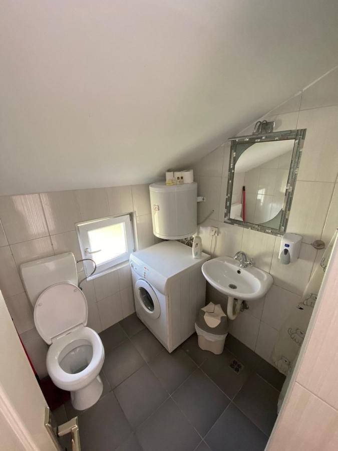 Apartments Kuc Tivat Ngoại thất bức ảnh