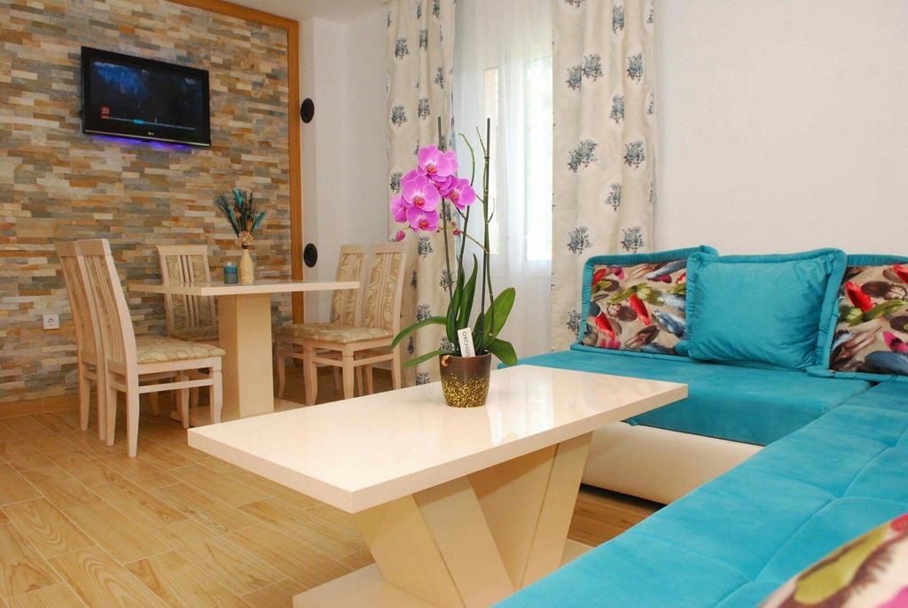 Apartments Kuc Tivat Ngoại thất bức ảnh